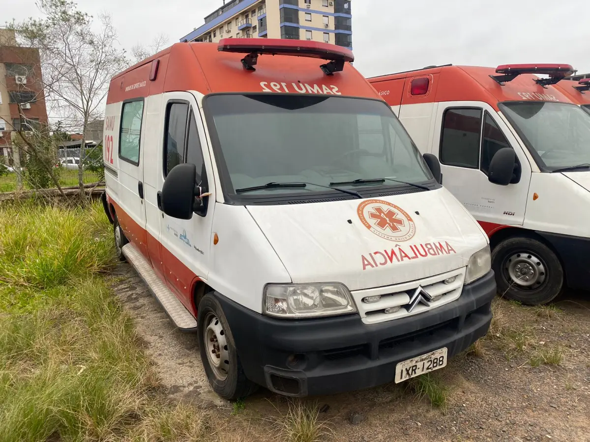 LOTE 007 - Ambulância CITROEN/JUMPER. Fabricação/Modelo: 2015/2015