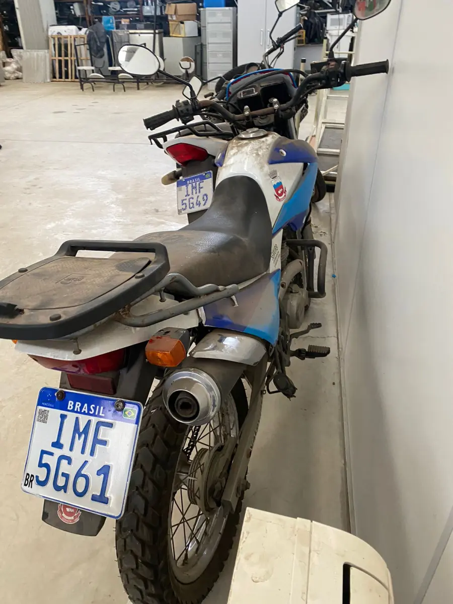 LOTE 008 - HONDA/NXR 150 BROS. Fabricação/Modelo: 2004/2005