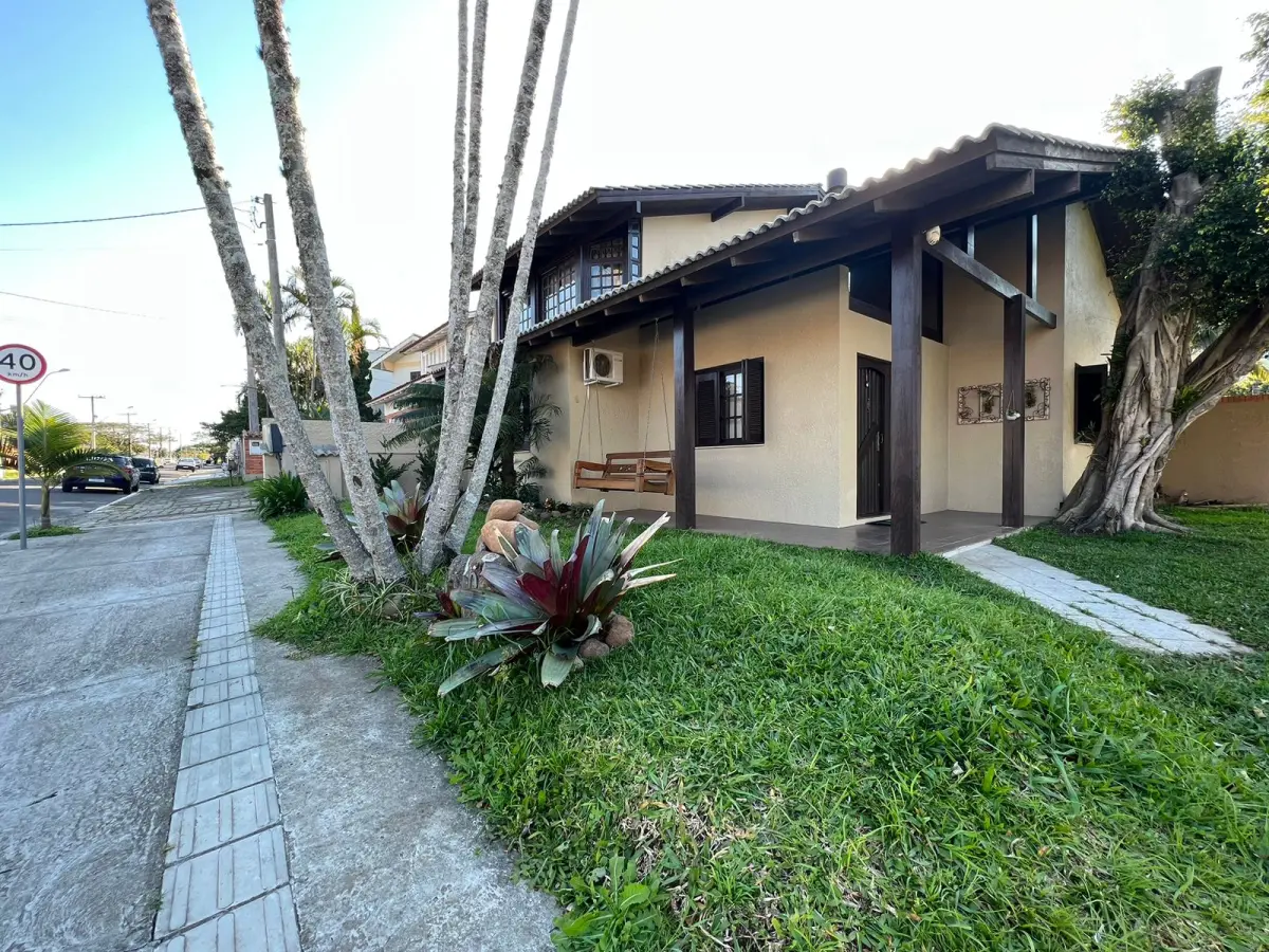 LOTE 014 - Casa c/ 5 dormitórios em Osório/RS