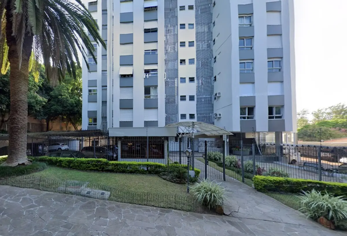 LOTE 002 - Apartamento  nº 401 - Praça Nações  Unidas, nº 61 - Petrópolis - PoA/RS