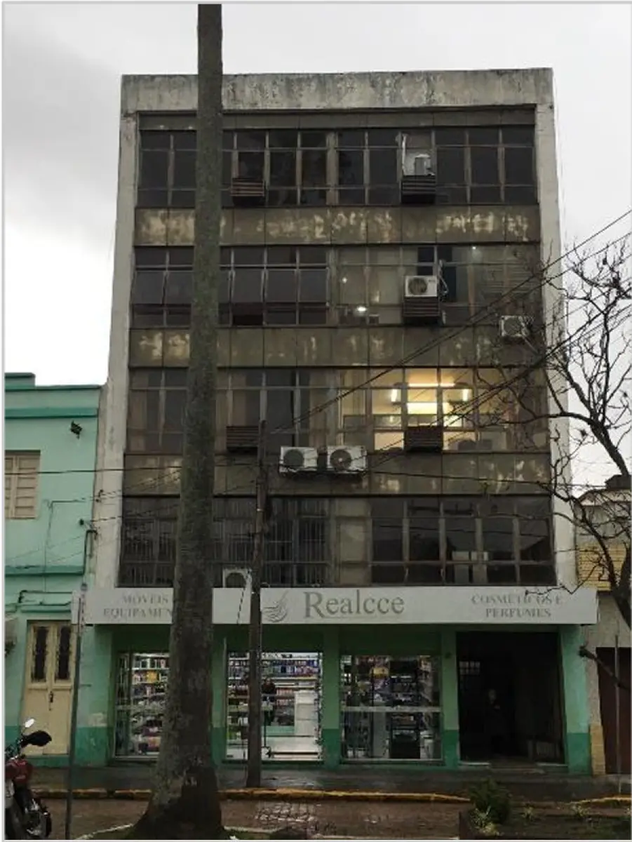 LOTE 003 - Sala Comercial - Rua Gen. Neto, nº 161/204 - Centro – Bagé/RS