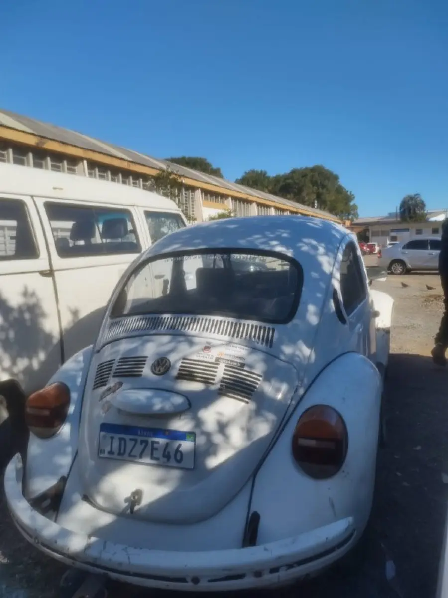 LOTE 009 - VW/FUSCA. ano 1995/1996.