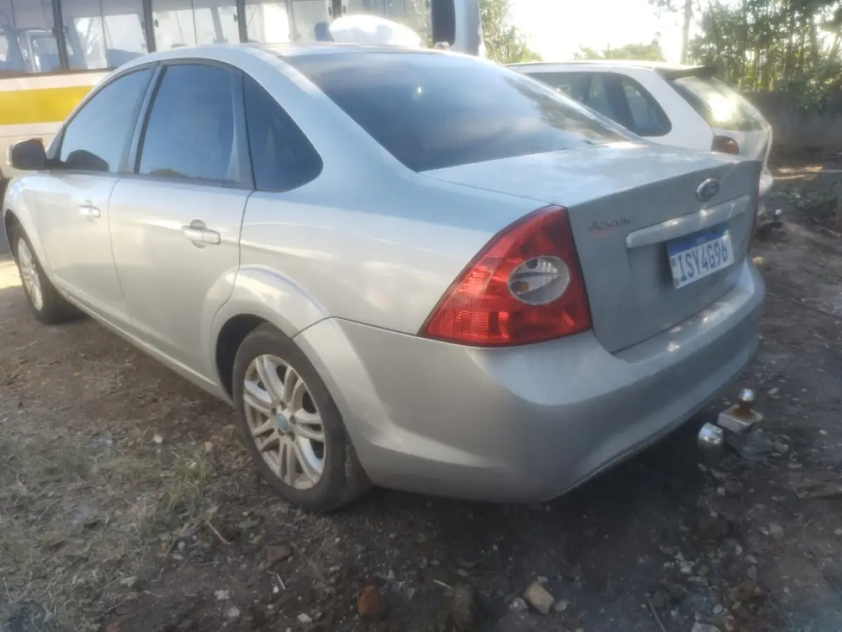 LOTE 006 - FORD/FOCUS, ano 2011/2012.