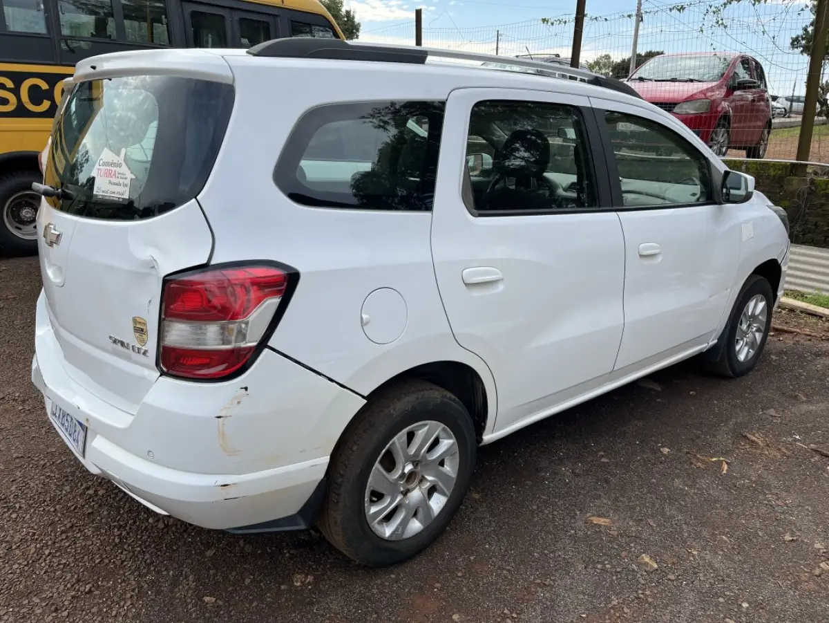 LOTE 026 - CHEVROLET/SPIN 1.8L AT LTZ - PLACAS IXB5D84