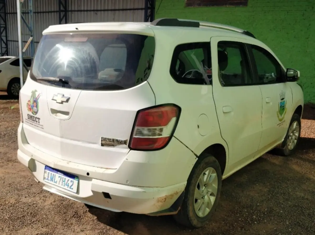 LOTE 003 - Chevrolet/Spin 1.8L MT LTZ, ano/mod.2015/2016