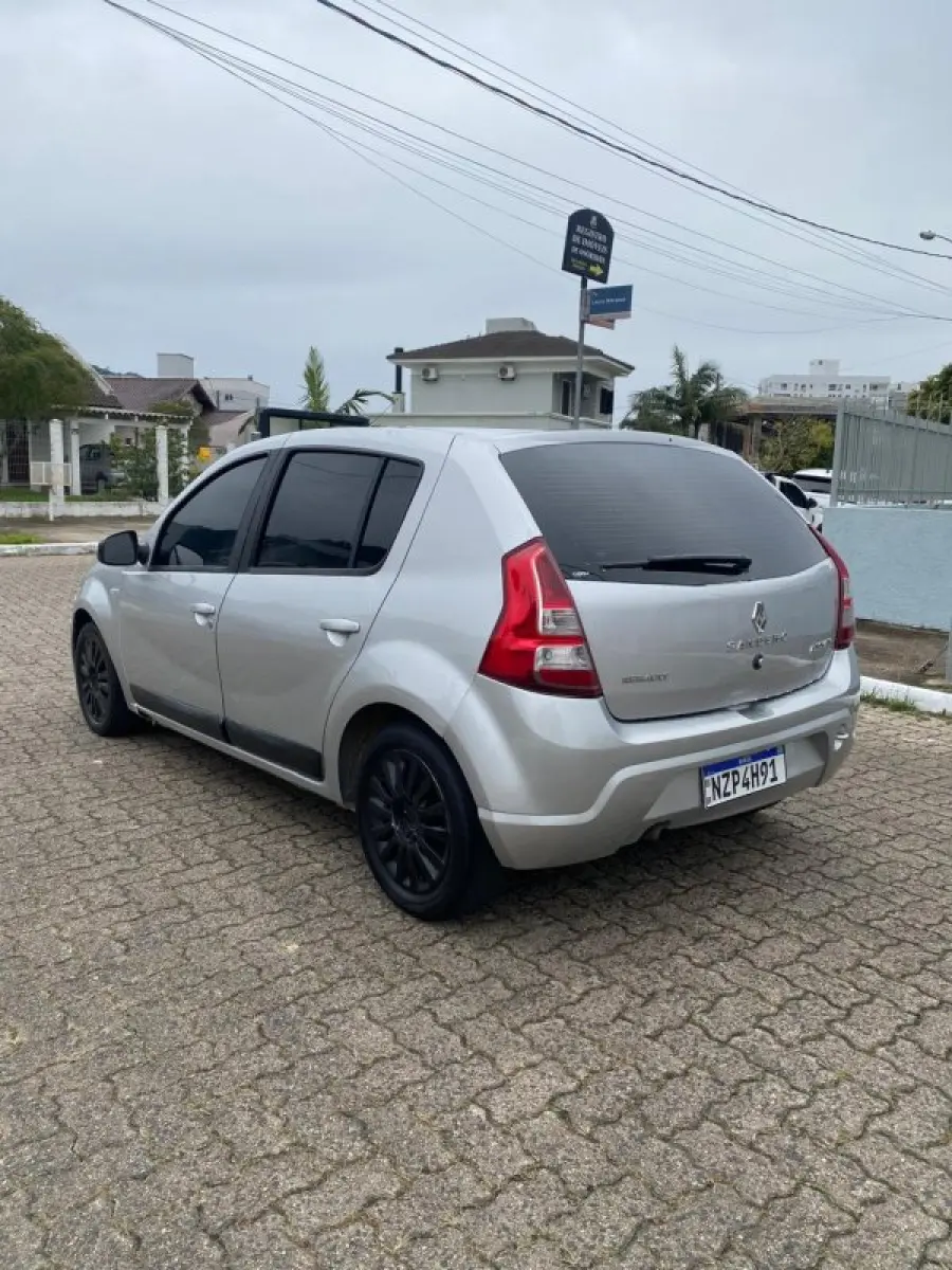 LOTE 008