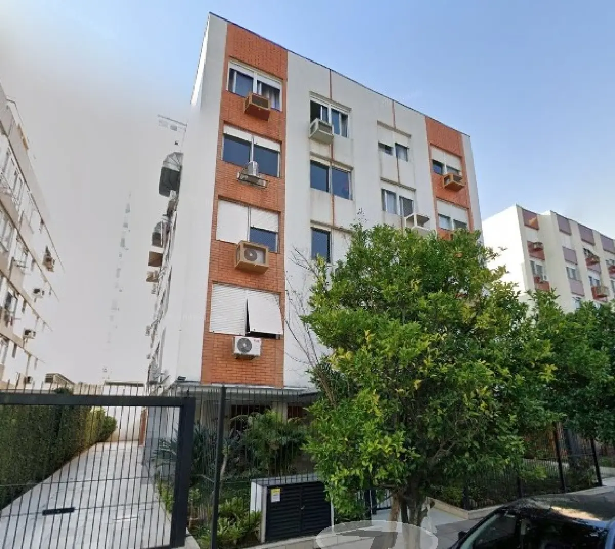 LOTE 001 - Apartamento nº 201 do Edifício São Vicente - Rua José Francisco Duarte Júnior, nº 90 -  Porto Alegre/RS