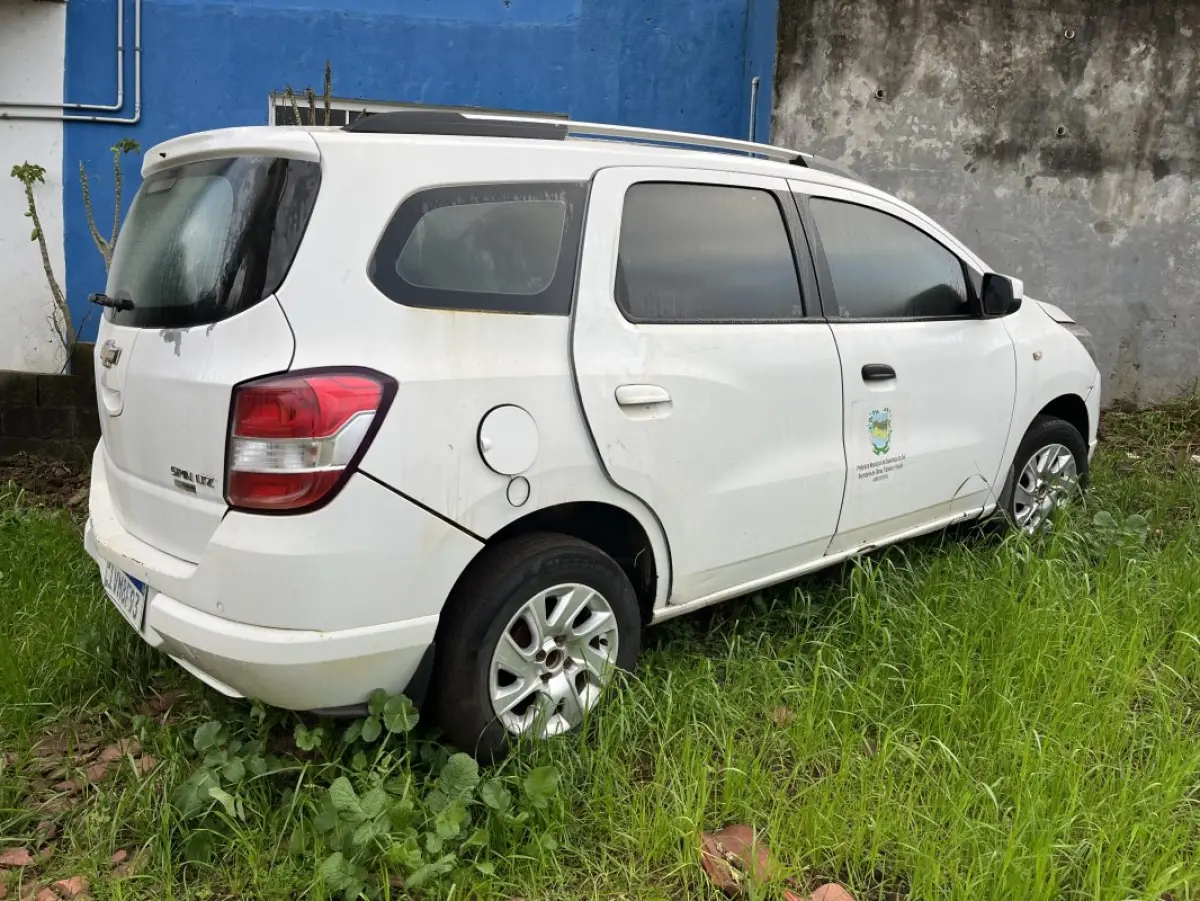 LOTE 019 - CHEVROLET SPIN 1.8L - PLACA IVM8F93