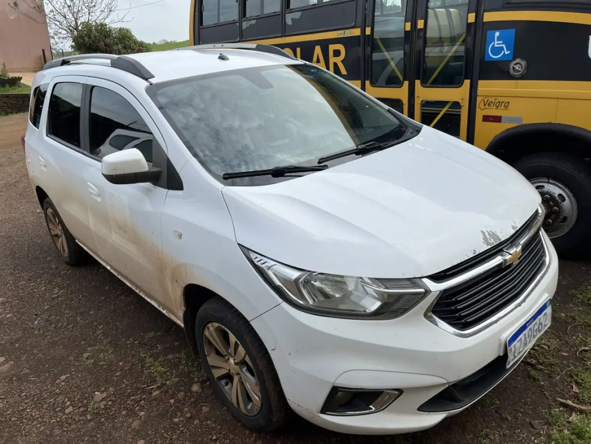 LOTE 002 - VEÍCULO  CHEVROLET/SPIN 1.8L MT LTZ - PLACA  IZA9G62
