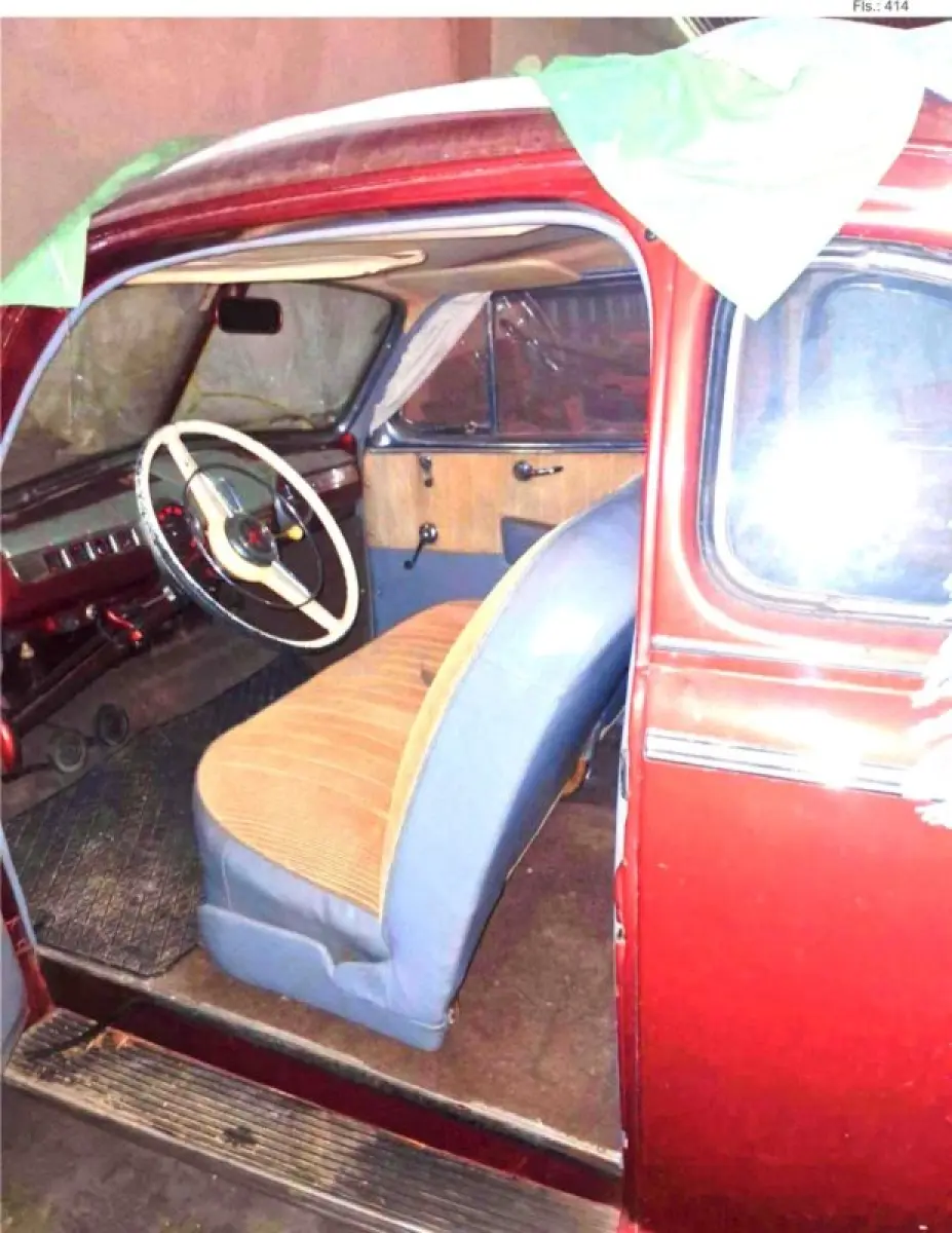 LOTE 001 - Automóvel - IMP/FORD Coupê