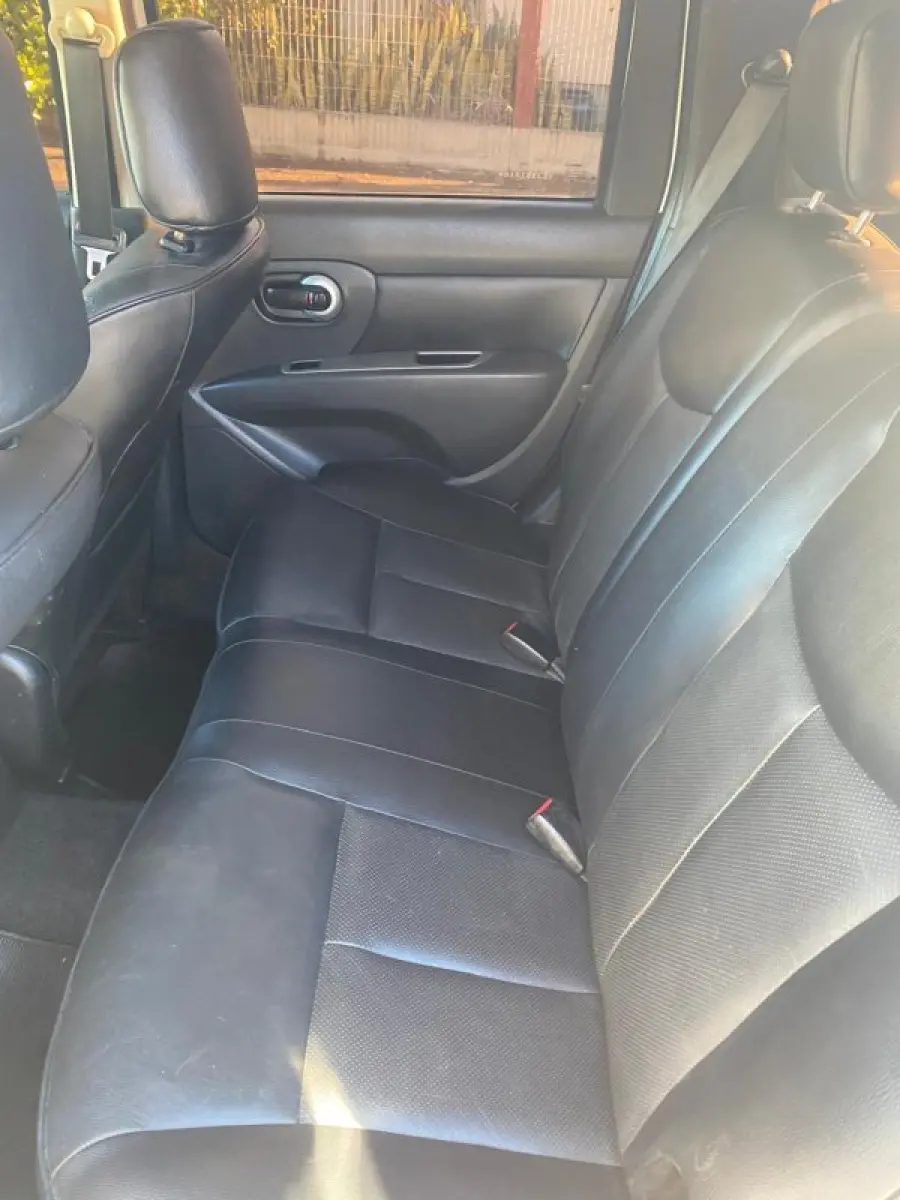 LOTE 003 - Nissan Livina 1.8 - Ano 2014 - LIBERAÇÃO IMEDIATA