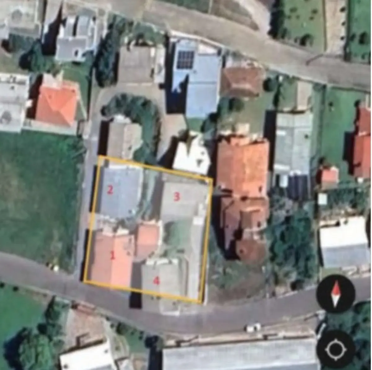 LOTE 001 - Fração ideal de 244,00 m², localizado no antigo Travessão Esmeralda (atual Rua Guilherme Lucian) -  Flores da Cunha/RS