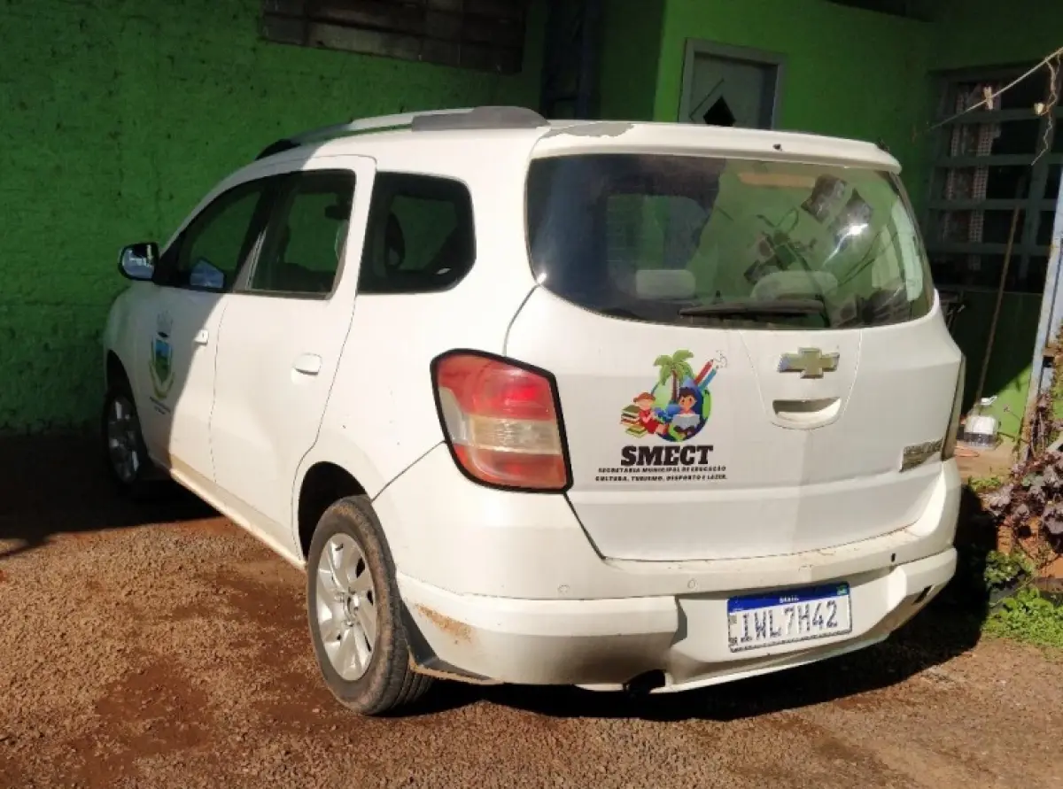 LOTE 003 - Chevrolet/Spin 1.8L MT LTZ, ano/mod.2015/2016