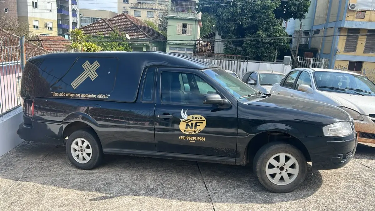 LOTE 005 - VW/Saveiro 1.6 - ano/modelo 2007/2008
