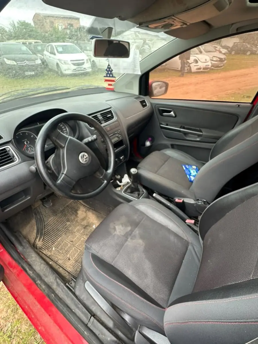 LOTE 003 - Marca: VW/FOX 1.6 PRIME GII - Ano/modelo 2009/2010