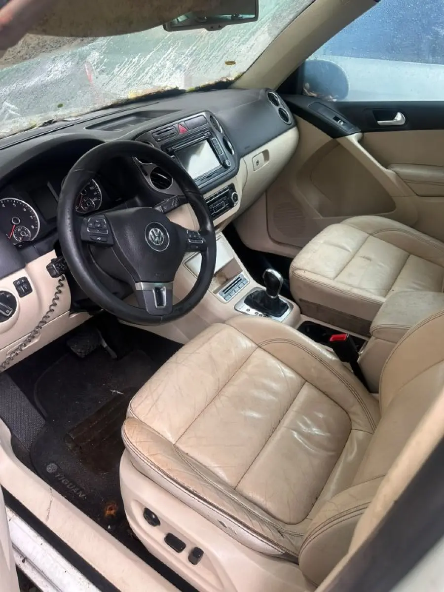 LOTE 001 - VW/Tiguan 2.0 TSI - placa MMA4B90 - Ano/modelo 2010/2011