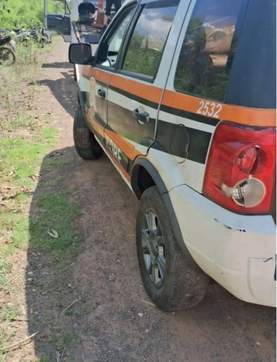 LOTE 002 - Ford/Ecosport 1.6 Flex - Ano/modelo 2012