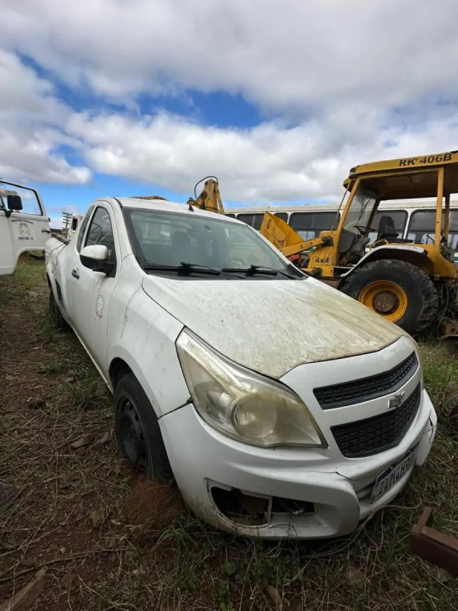 LOTE 007 - Chevrolet Montana LS 1.4L Econoflex 8V 2p - ano/mod. 2014