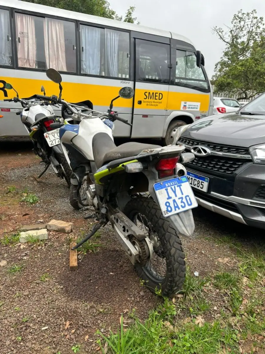 LOTE 007 - Motocicleta Honda XRE 300, ano/model: 2018/2018