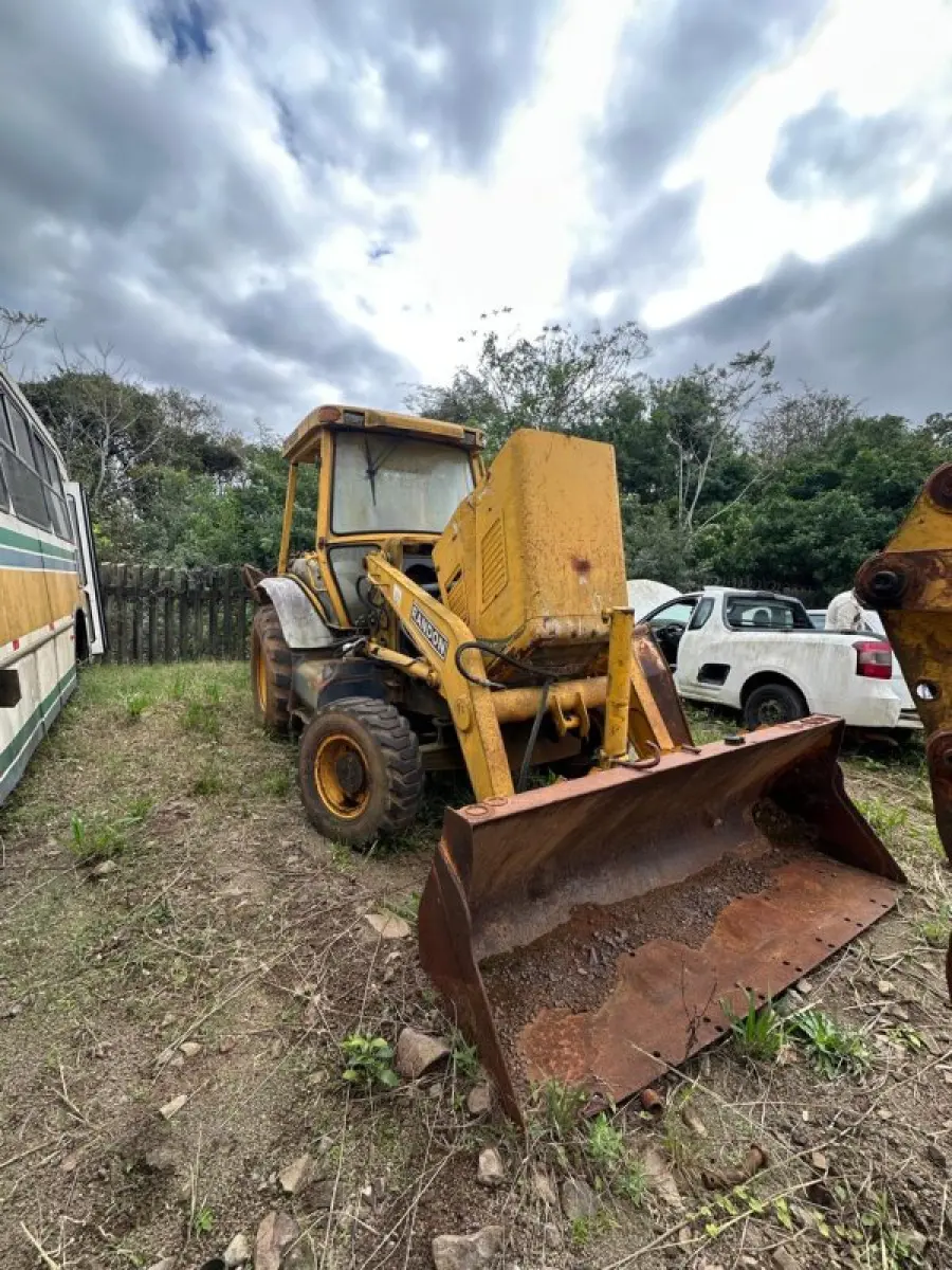 LOTE 001