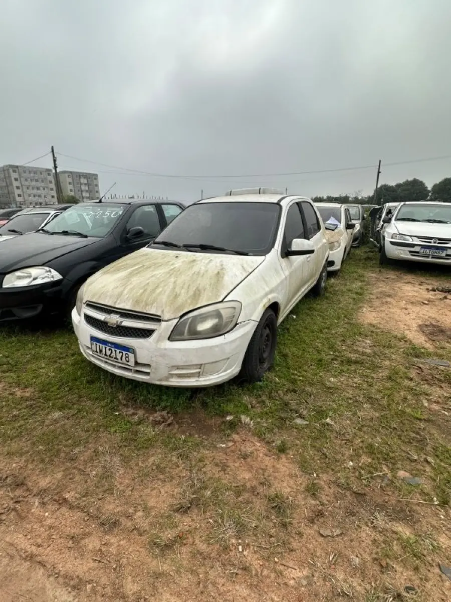 LOTE 004 - CHEVROLET/CELTA 1.0 LT - Ano/modelo 2014/2015