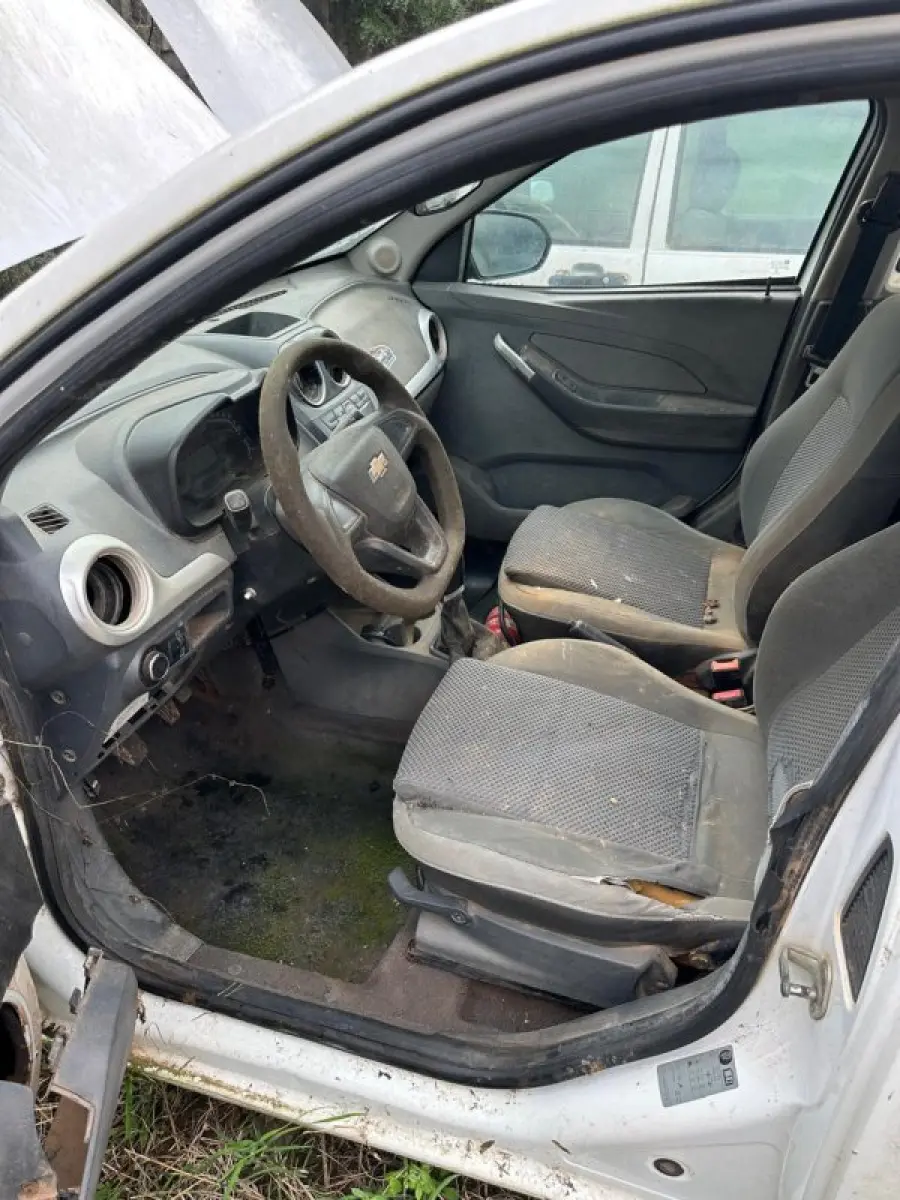 LOTE 007 - Chevrolet Montana LS 1.4L Econoflex 8V 2p - ano/mod. 2014