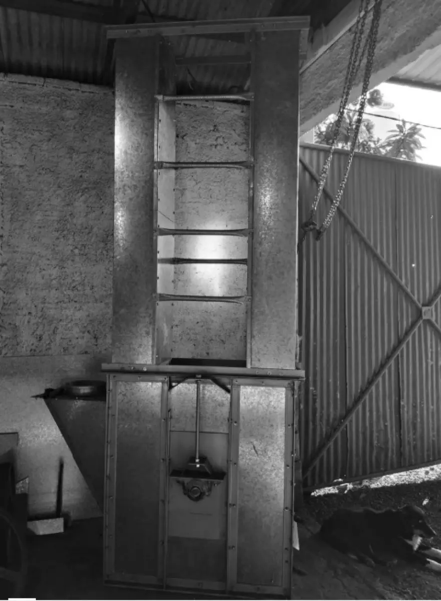 LOTE 001 - Peças de Rosca Varredora e Elevador de Carga 120 toneladas