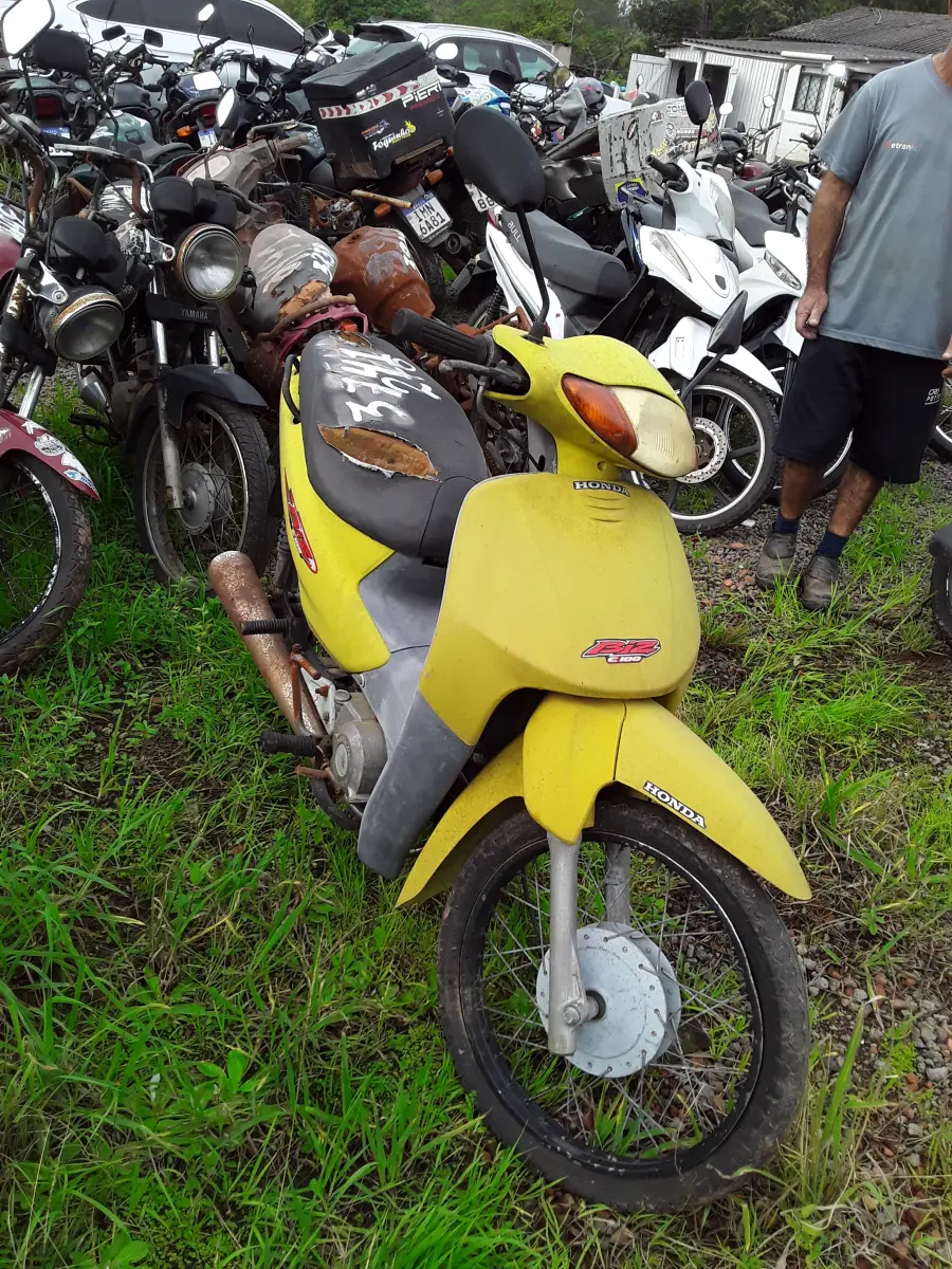 LOTE 0215