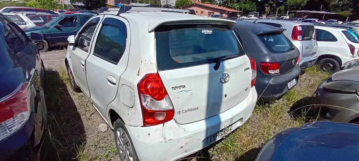LOTE 0598