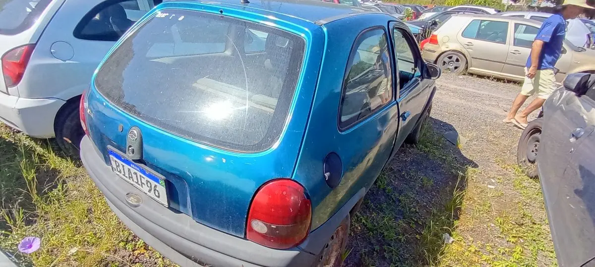 LOTE 0595