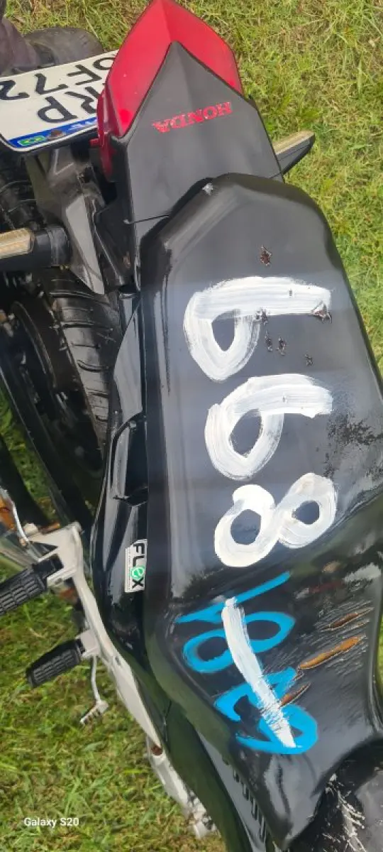 LOTE 0668