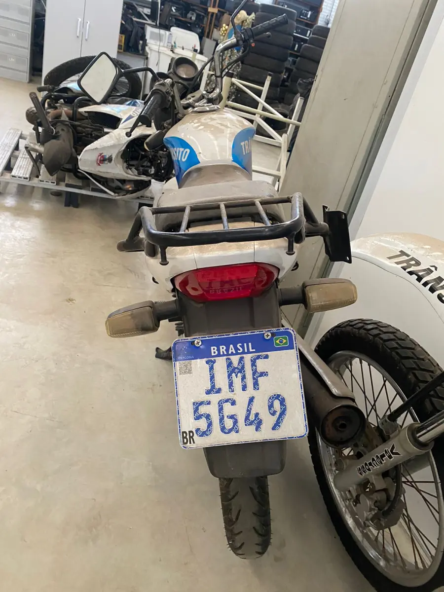 LOTE 003 - HONDA/CG 150 TITAN ES. Fabricação/Modelo: 2004/2005