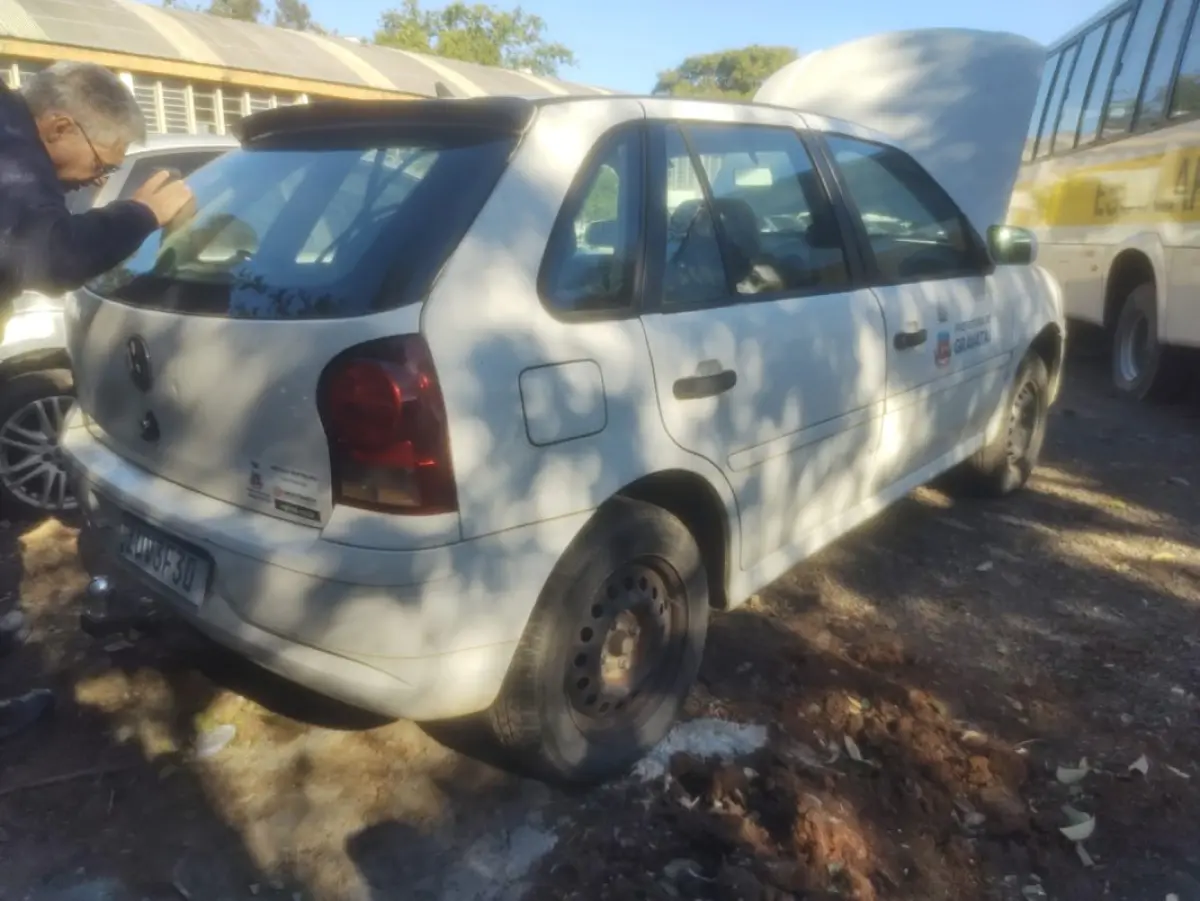 LOTE 003 - VOLKSWAGEN/ GOL, ano 2013/2014.