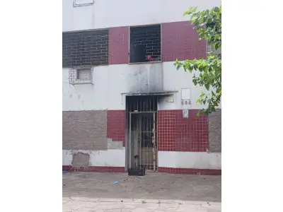 Casa de alvenaria - Rua Livramento, 584 - Porto Alegre/RS