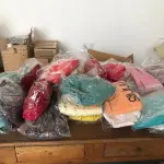 LOTE COMPOSTO DE ROUPAS DIVERSAS