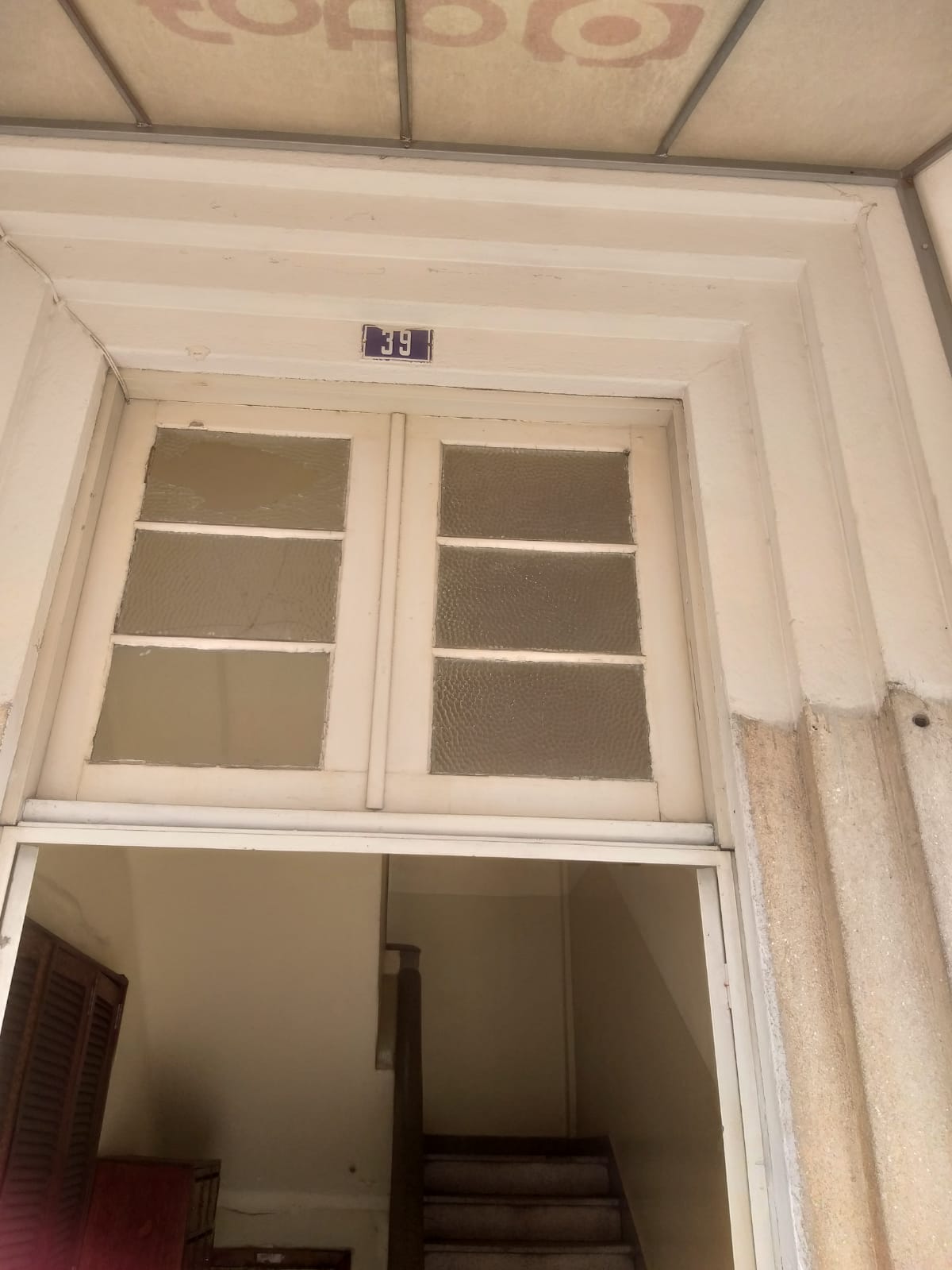 Escritório n° 21 - Av. Brasiliano de Moraes, nº 39 - Porto Alegre/RS, localizado em Porto Alegre - RS