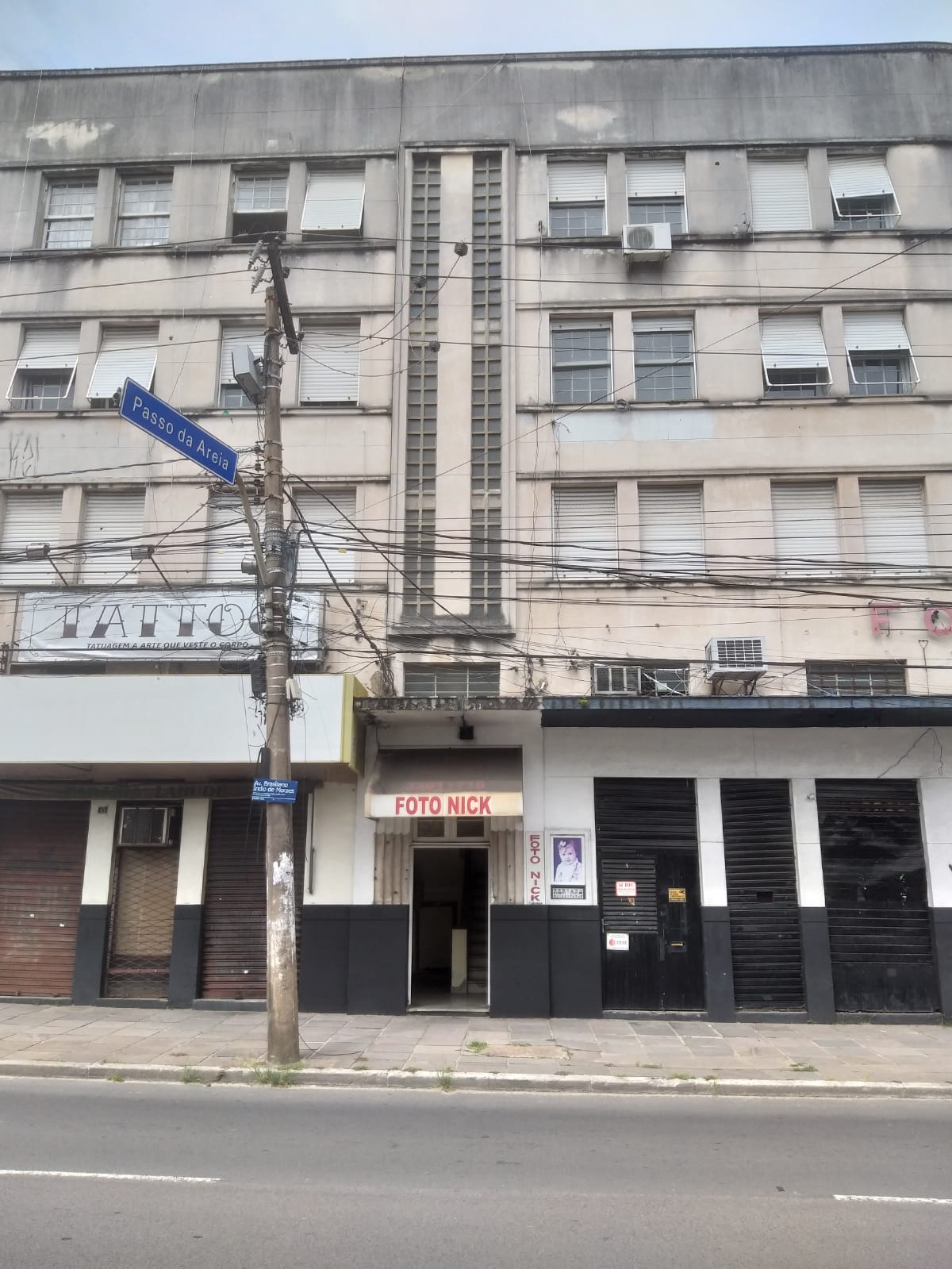 Imagem do imóvel Escritório n° 21 - Av. Brasiliano de Moraes, nº 39 - Porto Alegre/RS
