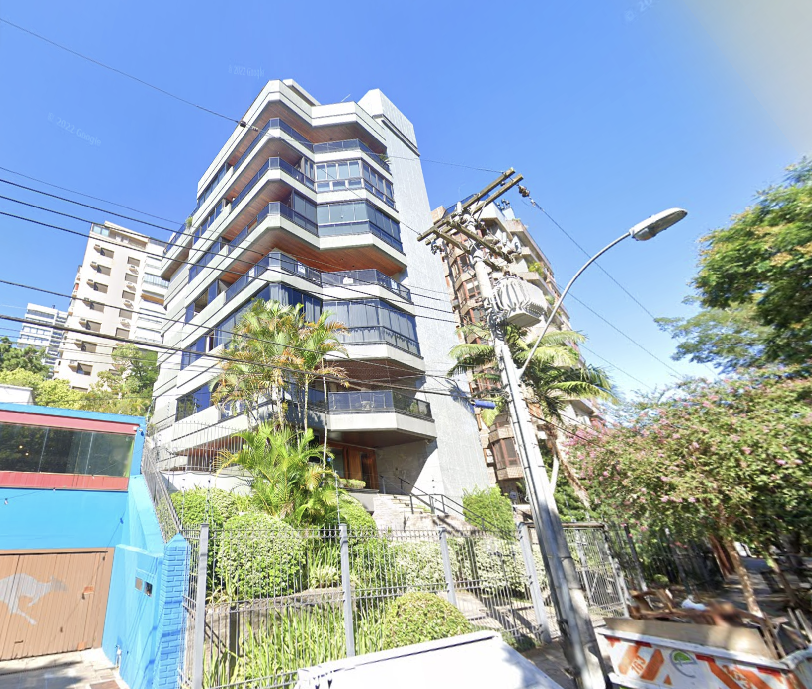 Apartamento nº 301 - Rua Desembargador Augusto Loureiro Lima, nº 141 - PoA/RS - SUSPENSO POR INTERPOSIÇÃO DE RECURSO, localizado em Porto Alegre - RS