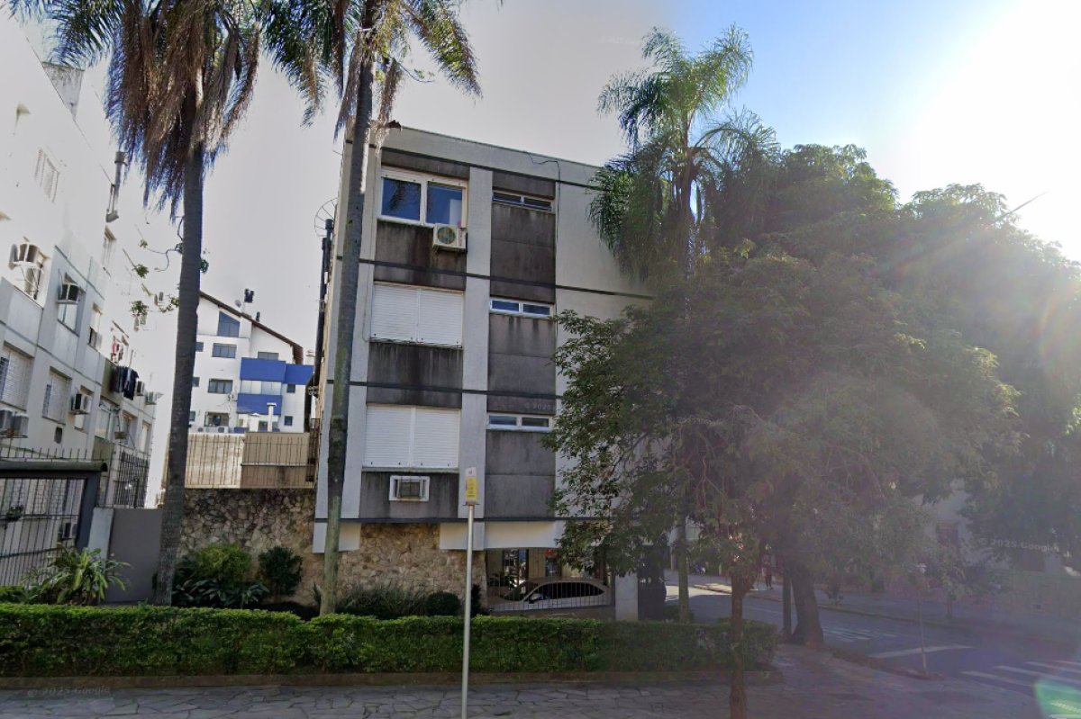 Porto Alegre - Apartamento Nº 402 - Av. Itaqui Nº 152, localizado em Porto Alegre - RS