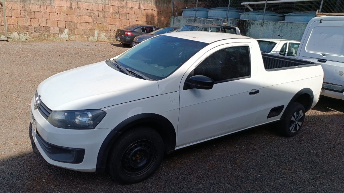 LOTE 001 - VW/Saveiro CS - Ano/modelo 2014/2015